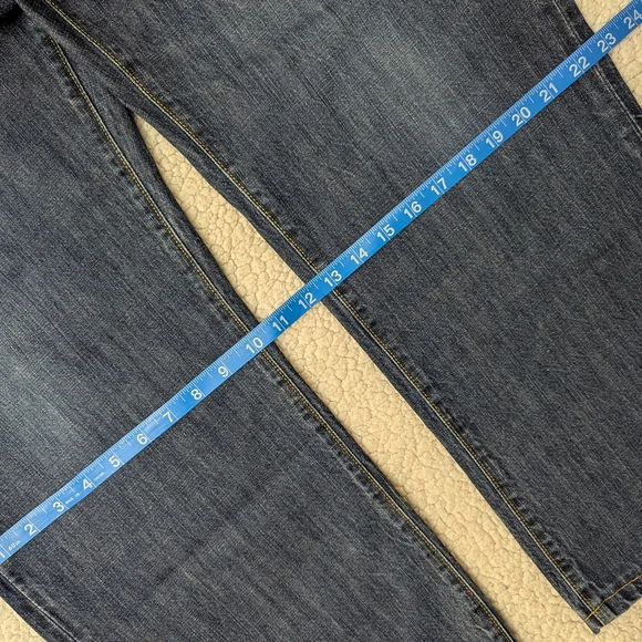 Lucky Brand 36x30 Bootleg Jeans - Picture 7 of 7